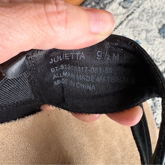 Yuu  Black Sandals Women's 9.5 M Julietta Casual Slip On, Toe Loop, Wedge Slide - Picture 9 of 9